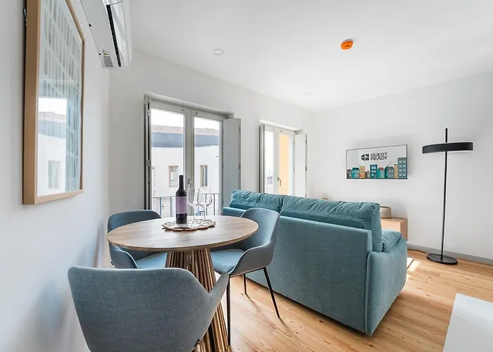 Guestready - Downtown Refuge With Private Parking Apartman